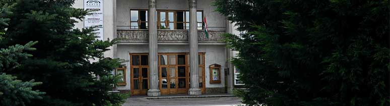 Bartók Kamaraszínház és Művészetek Háza