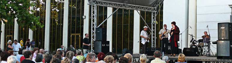 Koncert a Petőfi ligetben